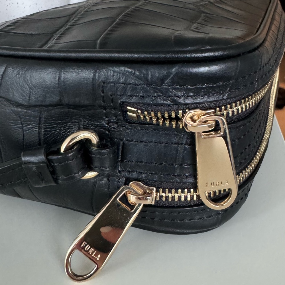Furla Black Croc-Patterned Leather Camera Crossbody Bag - Picture 9 of 12